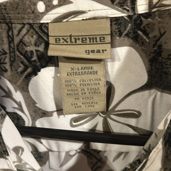 Extreme Gear Aloha Hawaiian Button Up Shirt. One pocket - Picture 2 of 4